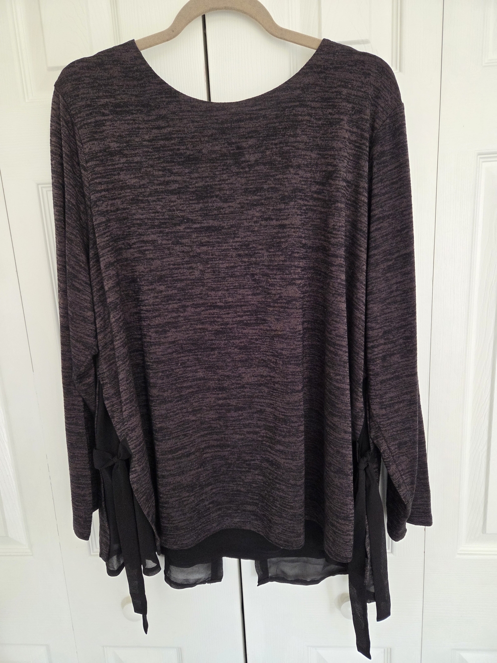 Nic + Zoe black and brown heather tunic with side vents and ties